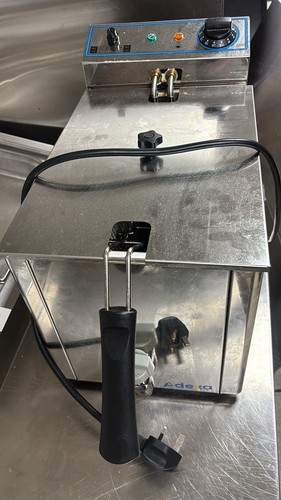 Commercial fryer deep - fryer, fat