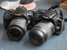 2x Canon EOS 400D 10.1 MP