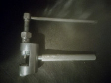 Heavy Duty Chain Splitter Link Remover Tool