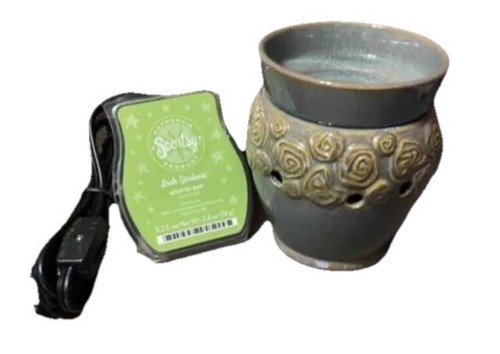 Scentsy mid size enchanted wax - scentsy, mid-size