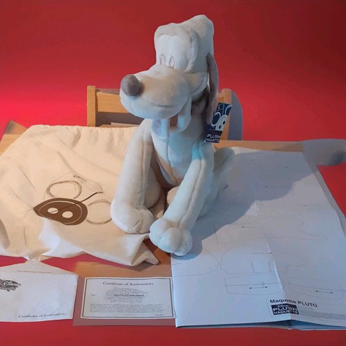 Disney pluto plush - disney, +