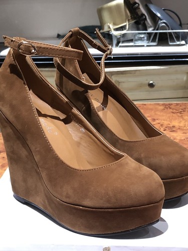 Size faux suede tan - 6, eu