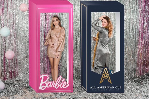 Doll box photo booth pink - doll,