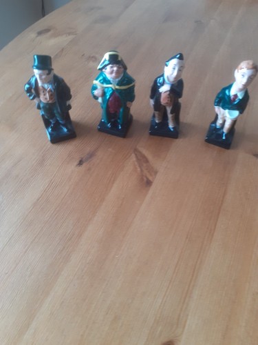 Royal doulton charles dickens - royal,