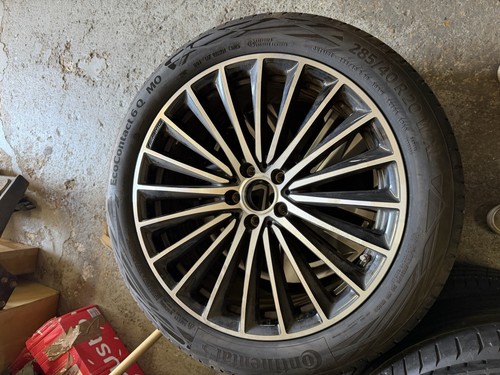 Genuine mercedes amg - 20",