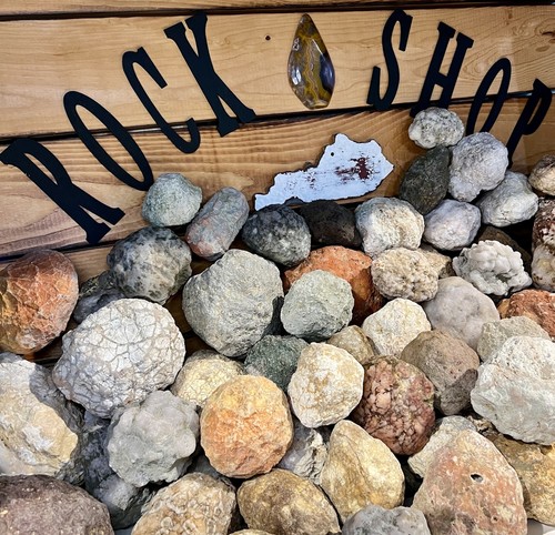 5lbs unopened geodes uncut - 5lbs,