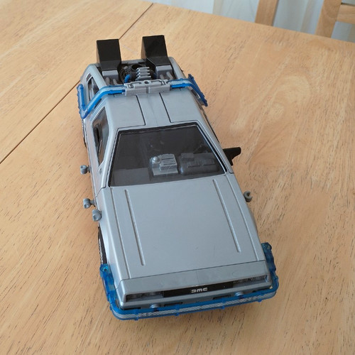 Delorean back to the - delorean,