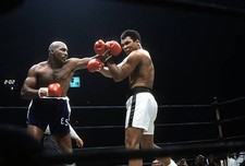 Earnie Shavers Throws A Punch