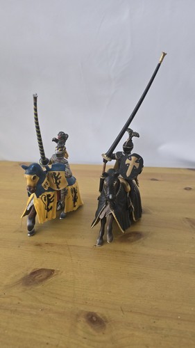 Schleich black knight horse - knight,