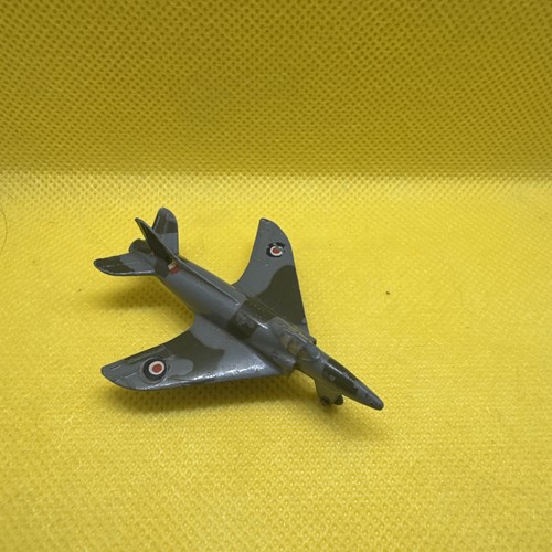 Dinky 734 supermarine swift - 734,