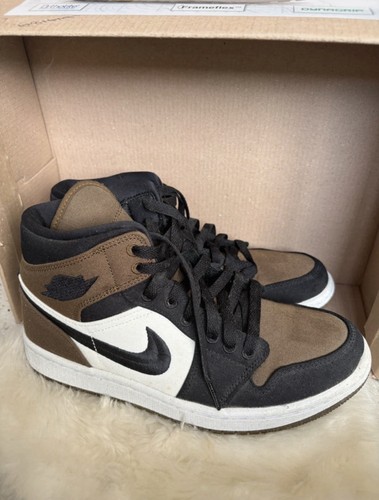 Air jordan mid olive - se,