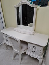 Willis Gambier Dressing Table