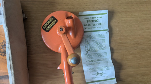 Orange spong vintage cast - spong,