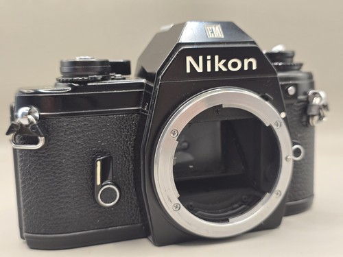 Mint nikon 35mm slr - mint.,