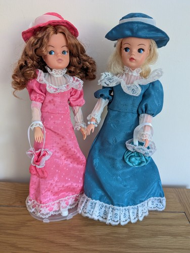 Basic sindy dolls 1978 9 - x,