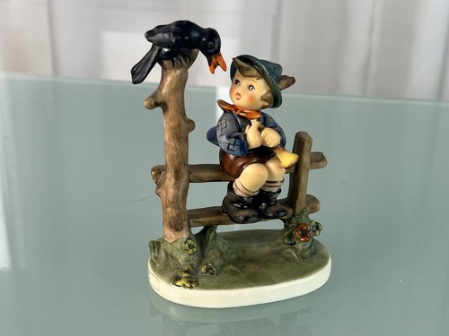 Hummel figurine 342 the - figurine,