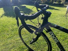 Frog 70 road bike in black