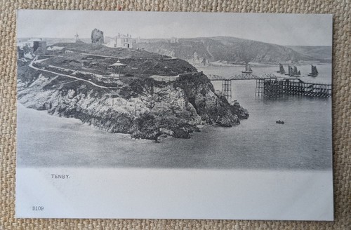 Tenby castle hill beach - tenby,