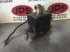 Hydraulic valve block / mag switch ..AMT1320 X John Deere 3235B mower...£100+VAT