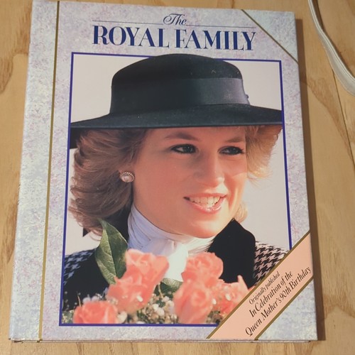 The royal family rupert - rupert, o