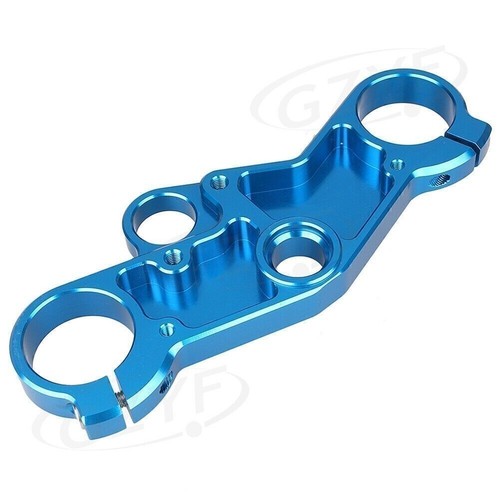 Blue upper front triple - front,