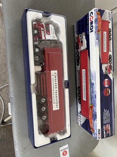 Corgi model lorry walker - model,