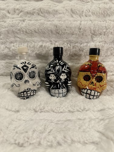 Lot empty kah tequila - kah,