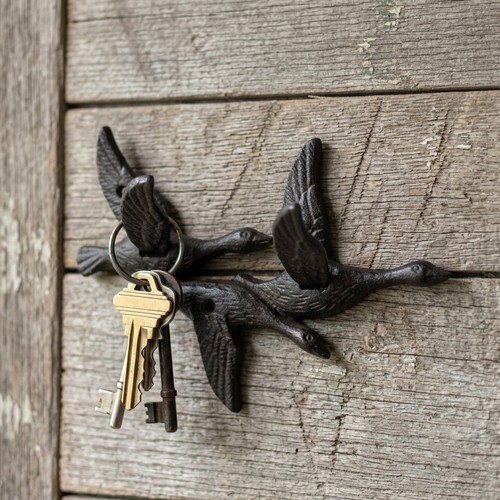 Small cast iron flying bird - small,