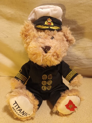 Titanic captain bear from - titanic,
