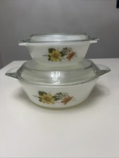 Pyrex Set Of 2  Autumn Glory