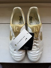 Ronaldinho NIKE Tiempo 10R Air Zoom Legend Football Boots White Gold R10