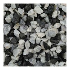 Black Ice Chippings 20mm