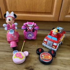 Mickey And Minnie Mouse Disney