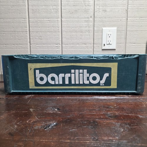 Vintage 1983 green - 1983, plastic