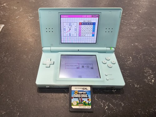 Nintendo lite handheld - ds,