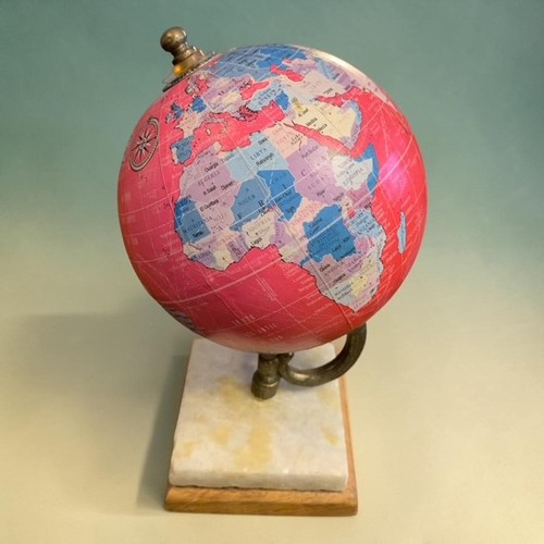 Vintage style pink world - pink,