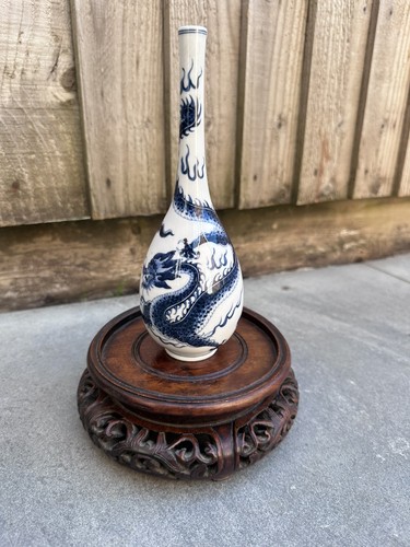 Lovely chinese porcelain - lovely,