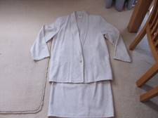 VINTAGE 1980's/90's. WATCH SEPARATES. SKIRT SUIT. SIZE 10 SKIRT, 12 JACKET.