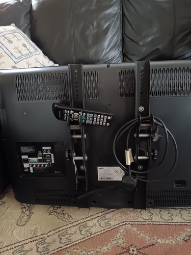 Televisions inch used - televisions,