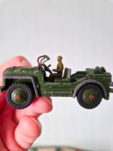 Dinky toys austin - austin, champ