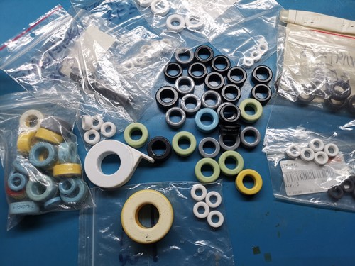 Large joblot ferrite ring - large,
