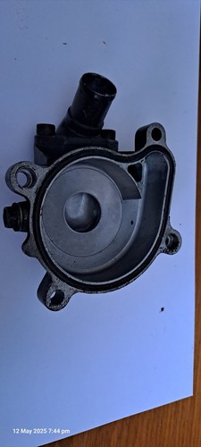 Suzuki rg250 gamma water pump - gamma,