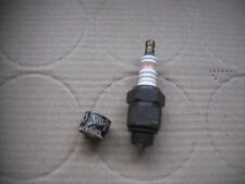 Champion J4 . Vintage Spark