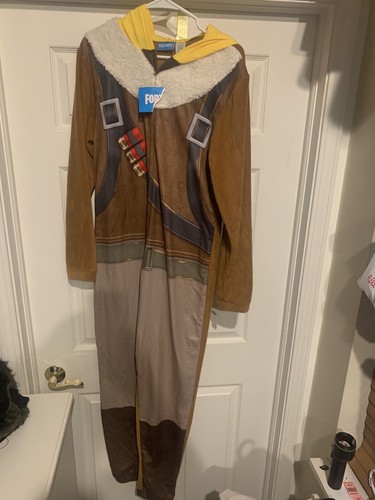 Nwt fortnite raptor - fortnite, union
