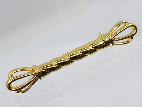 Vintage crown trifari - vintage,