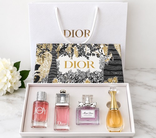 Dior perfume gift - dior,