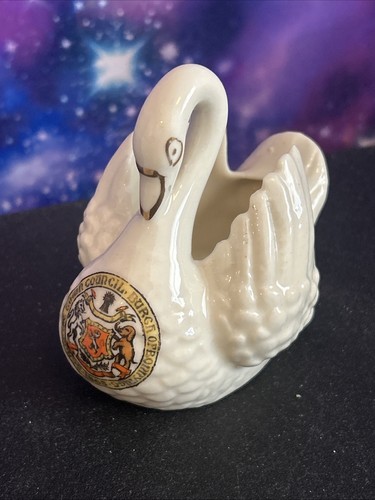 Bonnyrigg crested keltic china - crested,