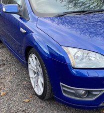 FORD FOCUS ST 2005 - 2007 O/S (RIGHT) FRONT WING PAINTED PPERFORMANCE BLUE - NEW