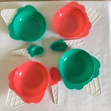 Retro Style Plastic Ice Cream Cone Shaped Kids Bowls Set of 4 & Spoons Picnic