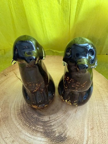 Wedgwood art glass dog - art,
